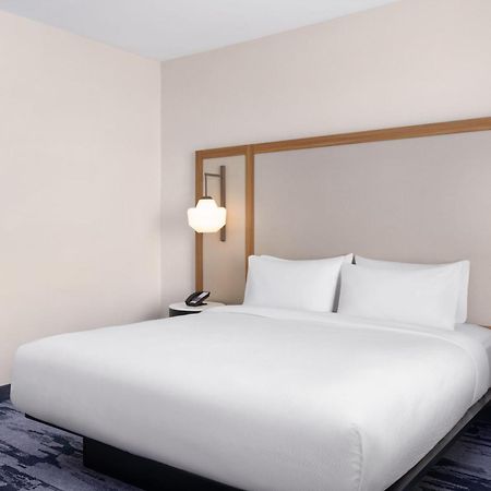 Fairfield By Marriott Inn & Suites ווייקרוס מראה חיצוני תמונה