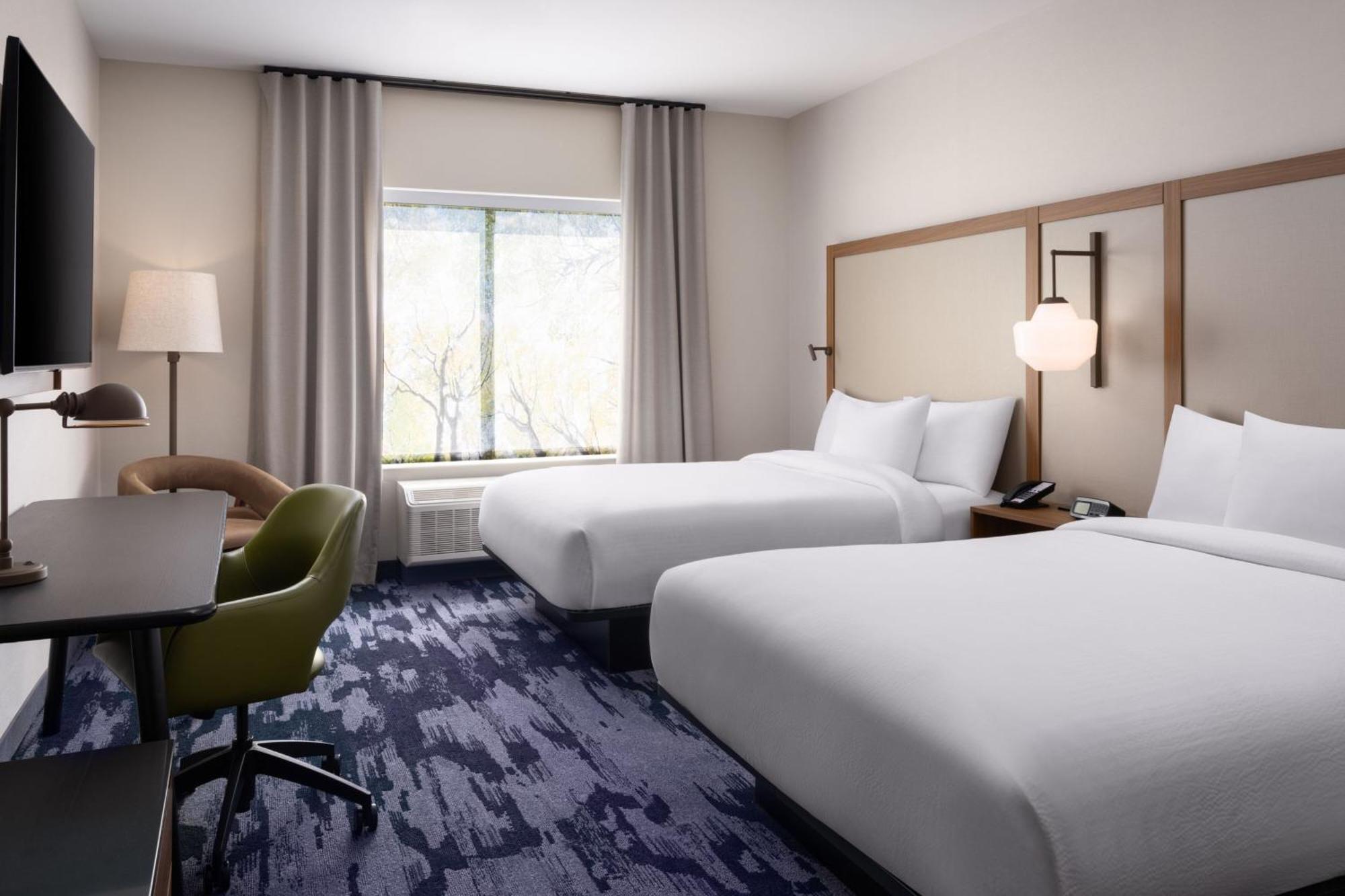 Fairfield By Marriott Inn & Suites ווייקרוס מראה חיצוני תמונה